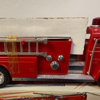 1970 Hess fire truck w the box “MINT” Lot-14