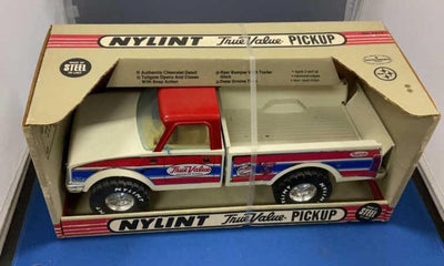 Nylint TrueValue pick up