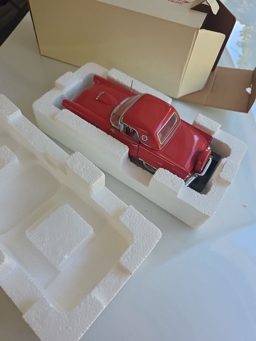 1956 Ford Thunderbird Franklin Mint Die Cast Original Box & Packaging1956 Ford Thunderbird Franklin Mint Die Cast Original Box & Packaging