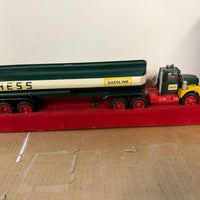 1967 Hess Tanker Trailer Truck "Red Velvet" Gas Oil Truck w/ Box USA “ fuel oils”