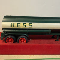 1967 Hess Tanker Truck red velvet With the box!!