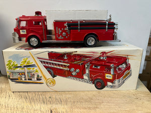 1970 Hess fire truck w the box “MINT” Lot-14