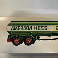 1969 Hess Amerada Tanker Tanker truck with the Box and inserts! “RARE”