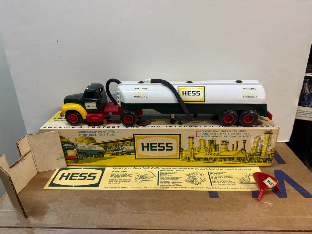 1964 Hess Tanker Truck W Box “Mint” Lot-13
