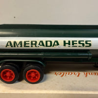 1969 Hess Amerada Tanker Tanker truck with the Box and inserts! “RARE”