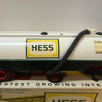 1964 Hess Tanker Truck With the Box Lot-9
