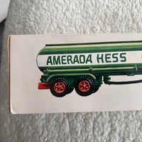 1969 Hess Amerada Tanker Tanker truck with the Box and inserts! “RARE”