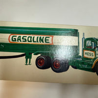 1969 Hess “Woodbridge” Tanker Truck with box