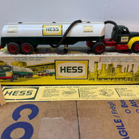 1964 Hess Tanker Truck With the Box Lot-9