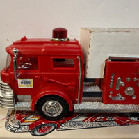 1970 Hess fire truck w the box “MINT” Lot-14