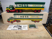 1975 Hess Box Trailer “made in the United States” Marx early production. Nm