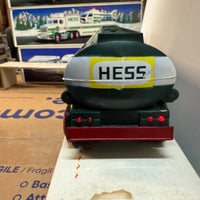 1969 Hess “Woodbridge” Tanker Truck with box