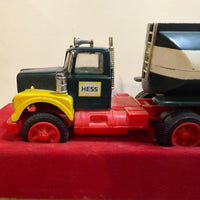1967 Hess Tanker Trailer Truck "Red Velvet" Gas Oil Truck w/ Box USA “ fuel oils”