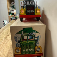 1969 Hess Amerada Tanker Tanker truck with the Box and inserts! “RARE”