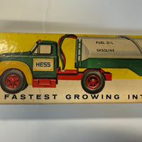 1964 Hess Tanker Truck With original packing paper and inserts Lot-6