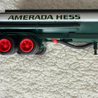 1969 Hess Amerada Tanker Tanker truck with the Box and inserts! “RARE”