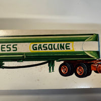 1969 Hess Amerada Tanker Tanker truck with the Box and inserts! “RARE”