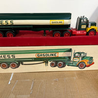 1967 Hess Tanker Trailer Truck "Red Velvet" Gas Oil Truck w/ Box USA “ fuel oils”