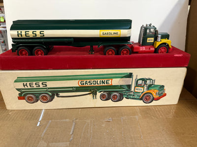 1967 Hess Tanker Trailer Truck 