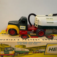 1964 Hess Tanker Truck With original packing paper and inserts Lot-6