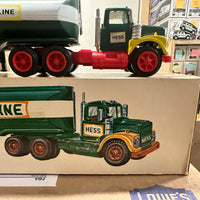 1972 Hess Gasoline Tanker Truck Lot-3