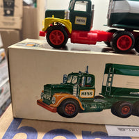 1972 Hess Gasoline Tanker Truck Lot-3