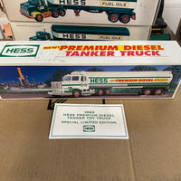 1993 Hess Diesel Tanker Truck Lot-1