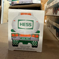 1993 Hess Diesel Tanker Truck Lot-3