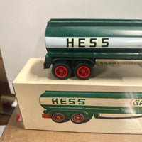 1972 Hess Tanker Truck With Box Lot -8