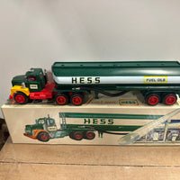 1972 Hess Tanker Truck With Box Lot -8