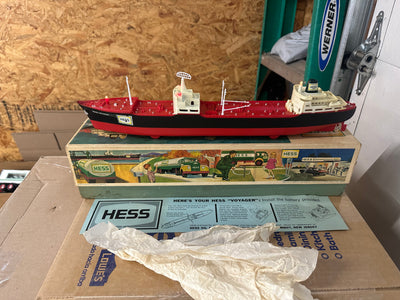 1966 Hess Voyager ship with Box & Lights Work!