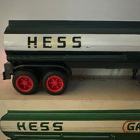 1968 Hess Tanker Truck With the Box Lot-7