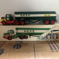 1972 Hess Tanker Truck With Box Lot-10