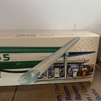 1972 Hess Tanker Truck With Box Lot-10