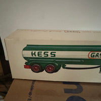 1972 Hess Tanker Truck With Box Lot-10