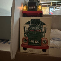 1968 Hess tanker Truck With Box Lot-10