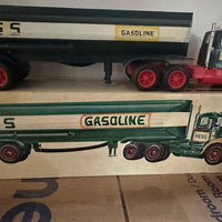 1968 Hess tanker Truck With Box Lot-10