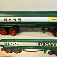 1972 Hess gasoline tanker truck Lot-4