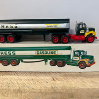 1968 Hess tanker truck with Box Lot-11