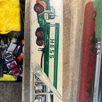 1974 Hess Tanker Truck With the Box Lot-2