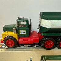 1972 Hess tanker Truck with the Box Lot-11