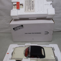 The Danbury Mint 1962 Ford Thunderbird New in BoxThe Danbury Mint 1962 Ford Thunderbird New in Box
