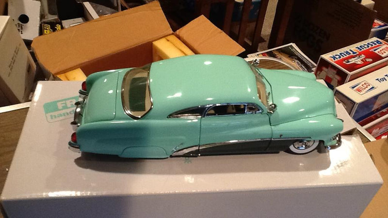 DANBURY MINT 1:24 SCALE 1951 HIROHATA MERC - EXCELLENT CONDITION ! on Sale  325.00 USD | Aj Collectibles & More