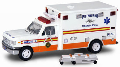 Code 3 Pittsburgh EMS F-350 Ambulance 1