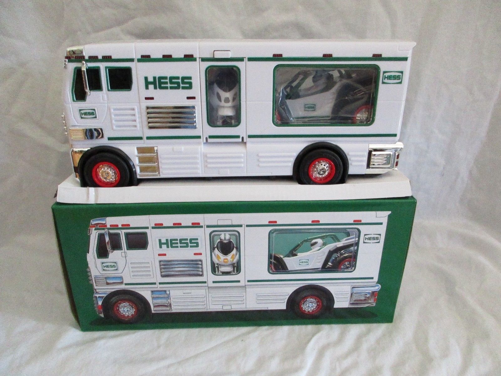 HESS トレーラーとロケット Hess 1988 Juguete Camión y Corredor con Carro para Niños