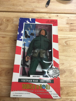 Soldiers of the world green Beret Vietnam war 1961 through 1975 - Aj Collectibles & More