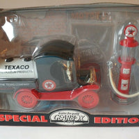 NEW 1999 Gearbox TEXACO 1912 Ford Model T Oil Tanker & Wayne Gas Pump Coin Bank - Aj Collectibles & More